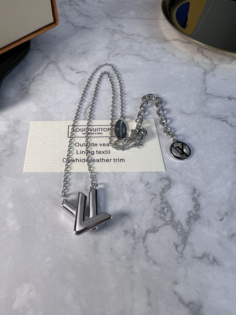 Louis Vuitton Necklaces